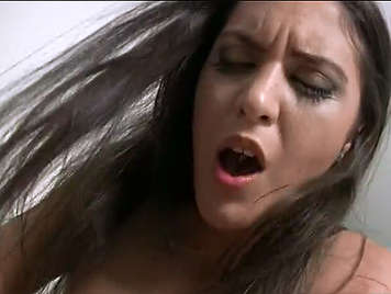 Privato video porno cazzo aprile Carolina