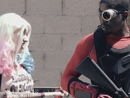 Negro polla grande se folla a una rubia en parodia porno