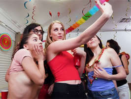 Sexo con universitaria el 5 de mayo
