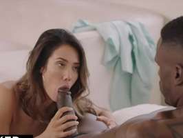 Pollon de un negro en la boca de Eva Lovia  xxx